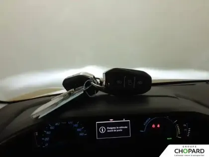 Photo 13 Peugeot 208  Electrique 50 kWh 136ch