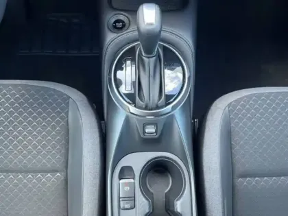 Photo 14 Nissan Juke  HYBRID 143