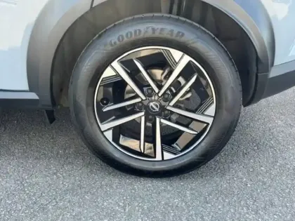 Photo 27 Nissan Juke  HYBRID 143