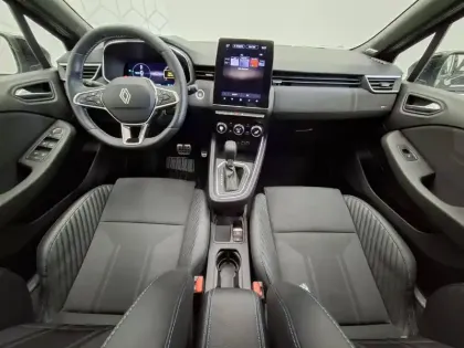 Photo 25 Renault Clio  E-Tech full hybrid 145 ch GSR2