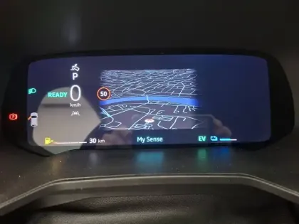 Photo 33 Renault Clio  E-Tech full hybrid 145 ch GSR2