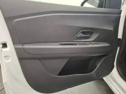 Photo 20 Dacia Sandero  SCe 65