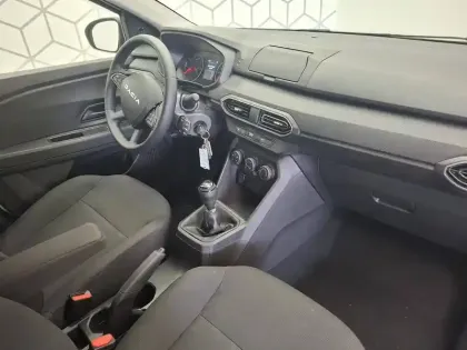 Photo 25 Dacia Sandero  SCe 65