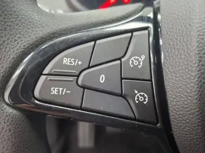 Photo 33 Dacia Sandero  SCe 65