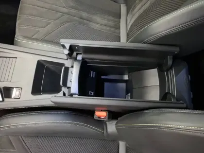 Photo 24 Peugeot 308  BlueHDi 130ch S&S EAT8