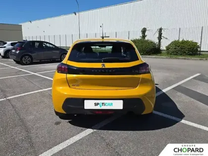 Photo 33 Peugeot 208  PureTech 75 S&S BVM5