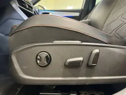 Photo 19 Seat Leon  e-Hybrid 204 ch DSG6