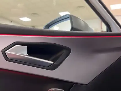 Photo 25 Seat Leon  e-Hybrid 204 ch DSG6