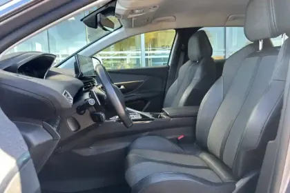 Photo 10 Peugeot 3008  Hybrid 225 e-EAT8