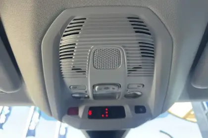 Photo 21 Peugeot 3008  Hybrid 225 e-EAT8