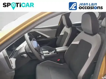 Photo 10 Opel Astra  Electrique 156 ch & Batterie 54 kWh