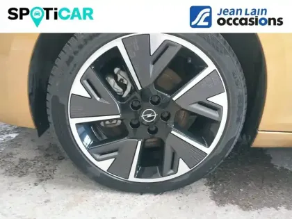 Photo 12 Opel Astra  Electrique 156 ch & Batterie 54 kWh