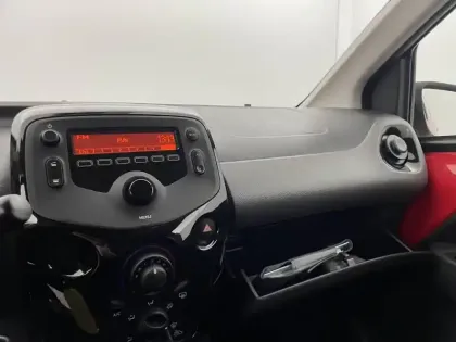 Photo 27 Peugeot 108  VTi 72ch S&S BVM5