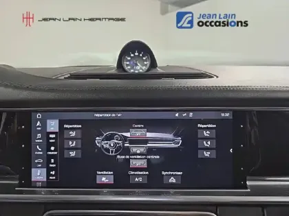 Photo 18 Porsche Panamera  4 V6 3.0 462