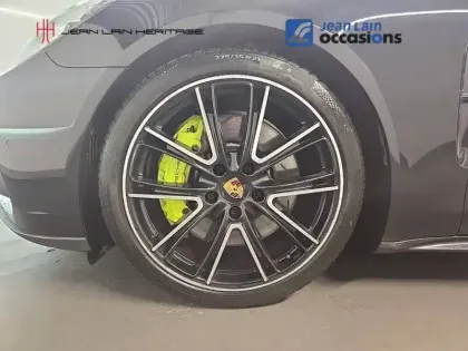 Photo 9 Porsche Panamera  4 V6 3.0 462