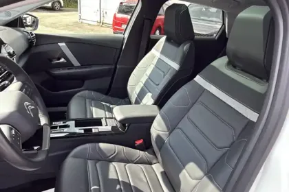 Photo 8 Citroën C4  BlueHDi 130 EAT8