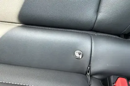 Photo 16 Citroën C4  BlueHDi 130 EAT8