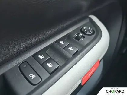 Photo 14 Citroën C3  Turbo 100 ch Manuelle