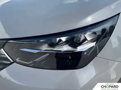 Photo 26 Peugeot 2008  Hybrid 136 e-DCS6