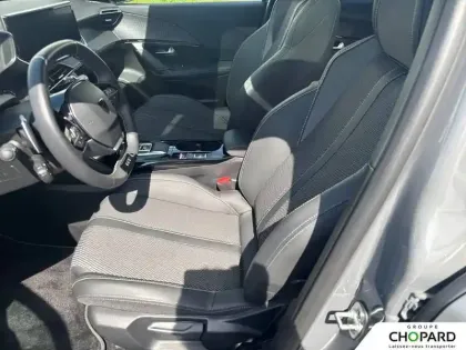 Photo 10 Peugeot 2008  Hybrid 136 e-DCS6