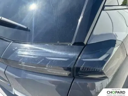 Photo 27 Peugeot 2008  Hybrid 136 e-DCS6