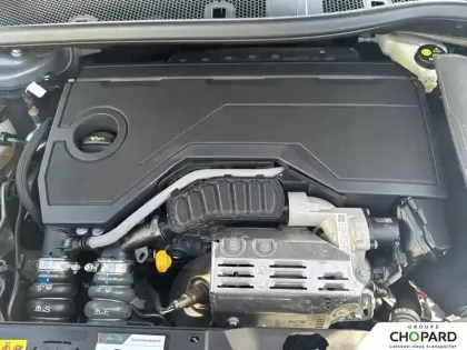 Photo 25 Peugeot 2008  Hybrid 136 e-DCS6