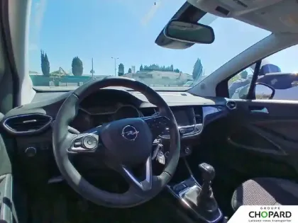 Photo 14 Opel Crossland X  1.2 Turbo 110 ch