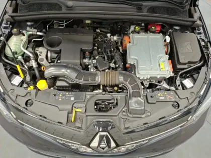 Photo 12 Renault Clio  E-Tech 140 - 21