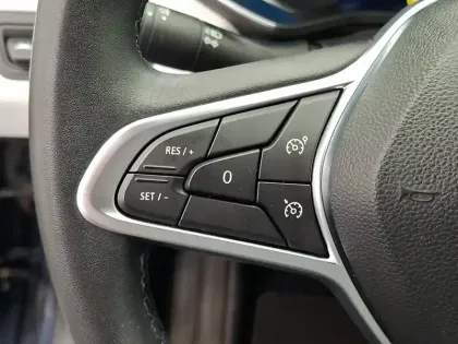 Photo 31 Renault Clio  E-Tech 140 - 21