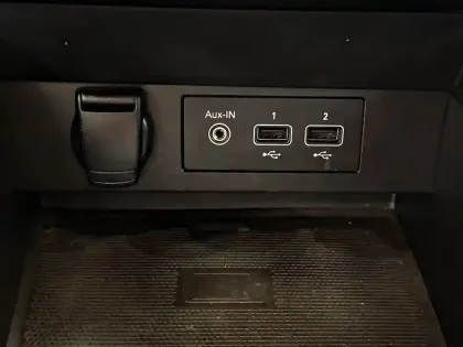 Photo 30 Renault Clio  E-Tech 140 - 21