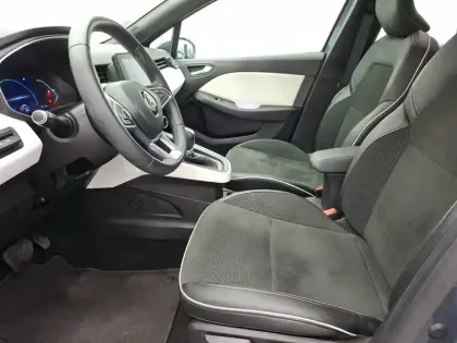 Photo 11 Renault Clio  E-Tech 140 - 21