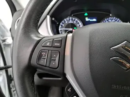 Photo 31 Suzuki Vitara  1.5 Dualjet Hybrid Auto