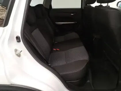Photo 21 Suzuki Vitara  1.5 Dualjet Hybrid Auto