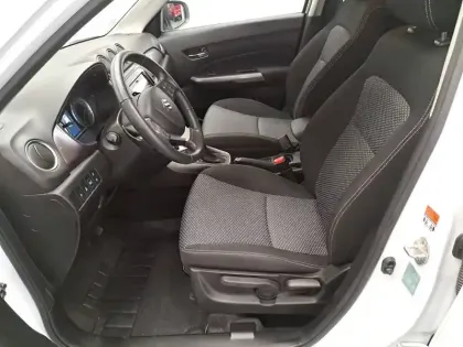 Photo 26 Suzuki Vitara  1.5 Dualjet Hybrid Auto