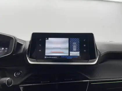 Photo 31 Peugeot 2008  PureTech 130 S&S EAT8