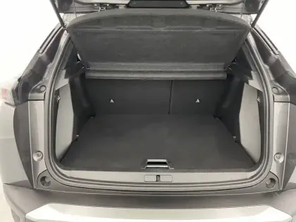 Photo 12 Peugeot 2008  PureTech 130 S&S EAT8