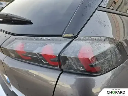 Photo 27 Peugeot 2008  PureTech 130 S&S EAT8