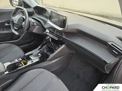 Photo 12 Peugeot 2008  PureTech 130 S&S EAT8