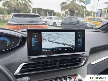 Photo 17 Peugeot 3008  Hybrid 225 e-EAT8