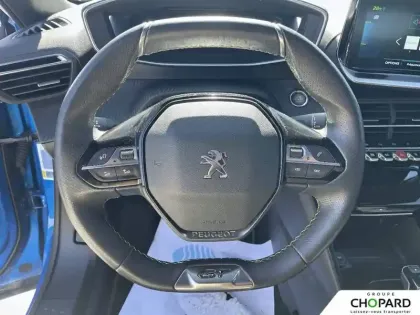 Photo 16 Peugeot 2008  Electrique 136 ch