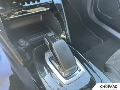 Photo 18 Peugeot 2008  Electrique 136 ch