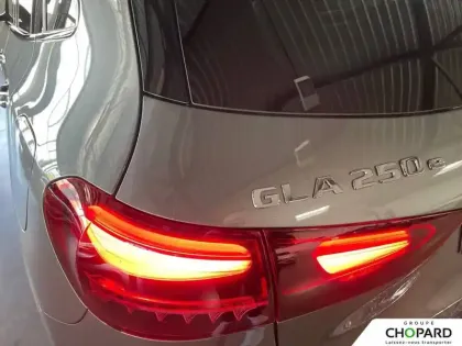 Photo 27 Mercedes GLA  250 e Hybrid EQ 8G-DCT