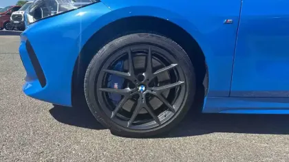 Photo 12 BMW Serie 1 120i 178 ch DKG7