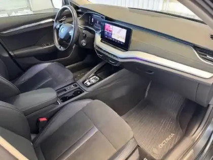 Photo 15 Skoda Octavia  2.0 TDI 150 ch DSG7