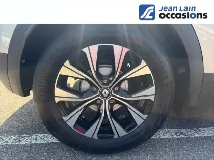 Photo 8 Renault Captur  E-Tech full hybrid 145