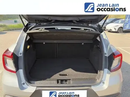 Photo 9 Renault Captur  E-Tech full hybrid 145