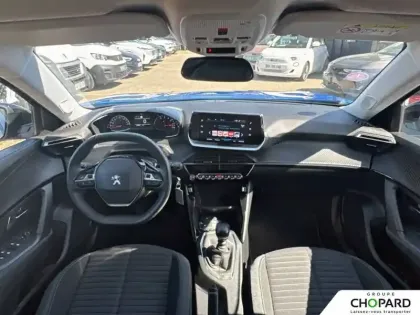 Photo 32 Peugeot 2008  PureTech 130 S&S BVM6