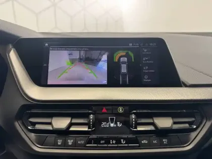 Photo 29 BMW Serie 1 118d 150 ch BVA8