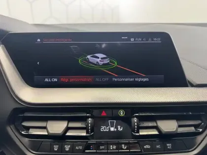 Photo 31 BMW Serie 1 118d 150 ch BVA8