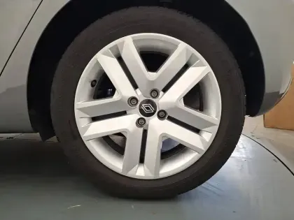 Photo 17 Renault Clio  TCe 90